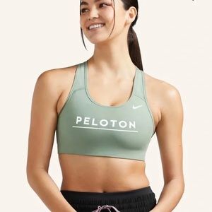 NWT Peloton x Nike Non Pad Swoosh Bra